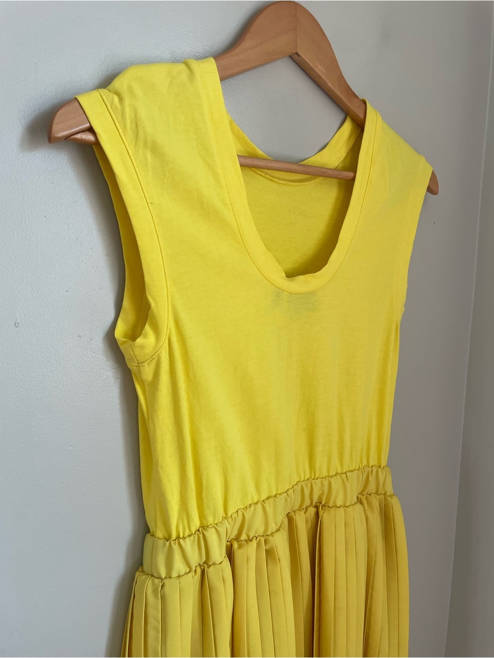 Kate Spade Saturday Yellow Pleated Mini Dress Size XS Preppy Summer Cocktail - Picture 6 of 7